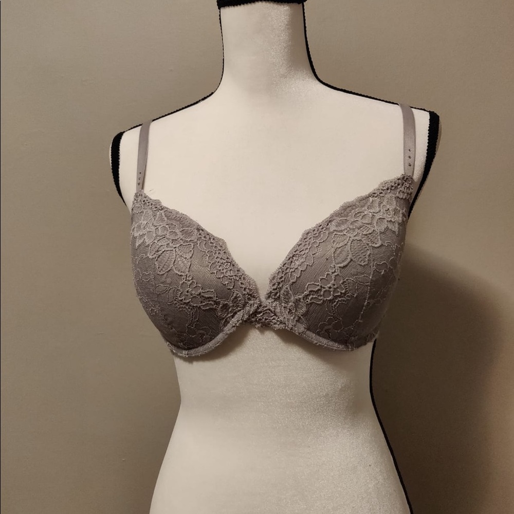 Bra with matching panties size 32DD